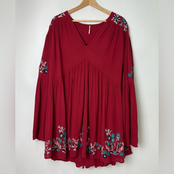 Free People Te Amo Floral Embroidered Boho Flare Sleeve Mini Dress - Picture 2 of 6
